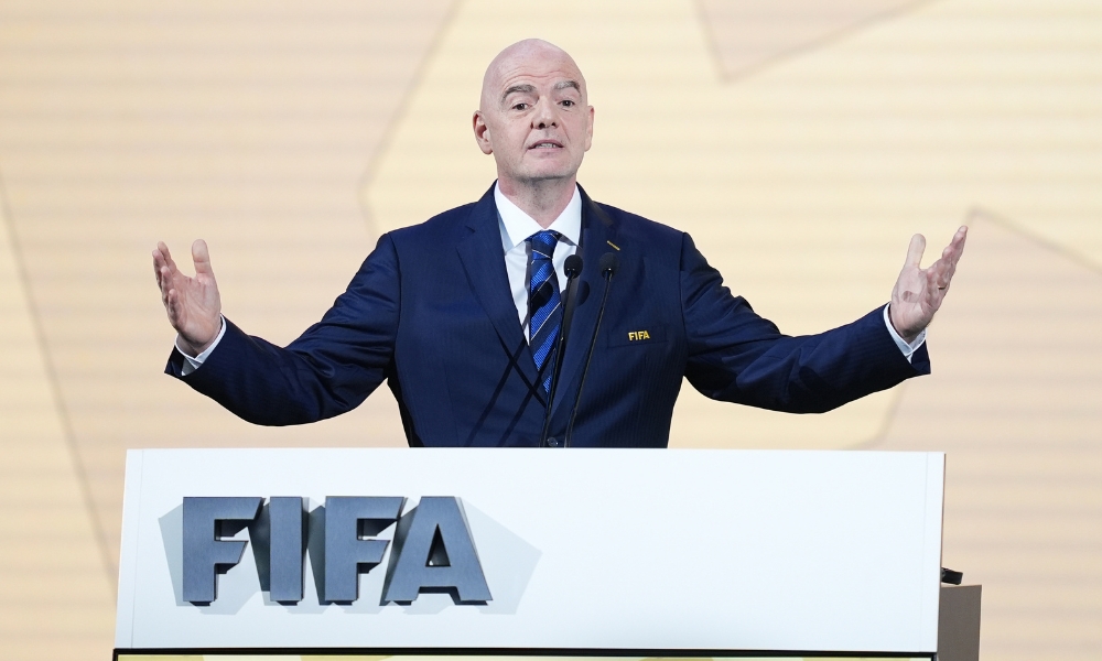 激烈的足球 激烈的足球